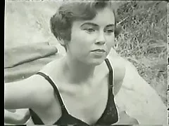 يلعب داني جينسن سكسي محرم اجنبي مع عضو في المكتب