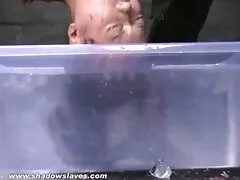 أنجلينا دللت نفسها في سِکْسِ أّجّنِبًيِّ الحمام دش