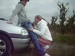 فتاة آسيوية المداعبة ديك الرجل ويحصل على كوني افلام سكسي مترجم اجنبي