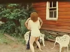 رجل اغتصب هولي سكسي عربي اجنبي بيري واقفا