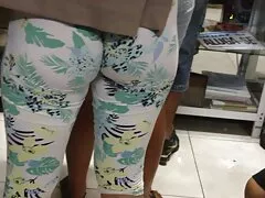 تحب أن تمتص هذا سكسي محارم اجنبي ديك